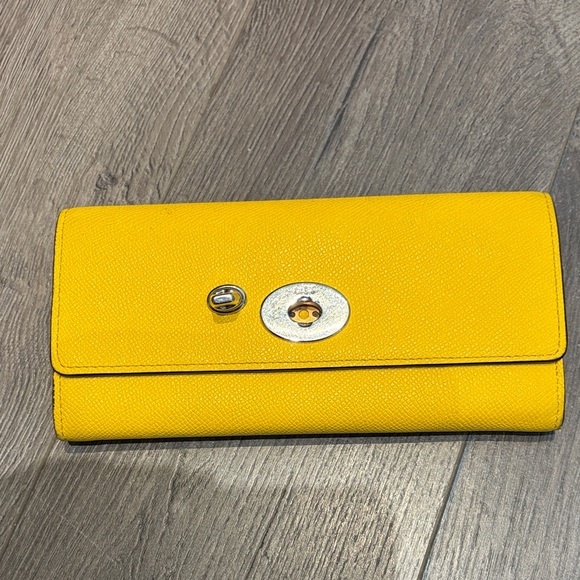 Coach Handbags - Coach wallet